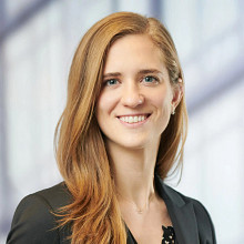 Elyse Ausenbaugh Headshot